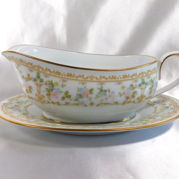 Noritake Gravy Boat in Long Ago # 24382 - Picture 1 of 7